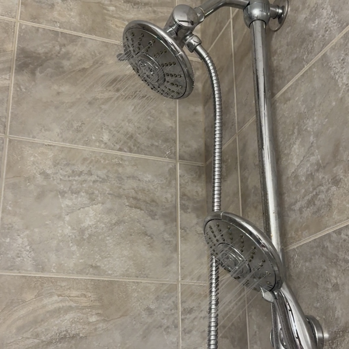 This is my shower. The audio is what it sounds like when I turn it on.